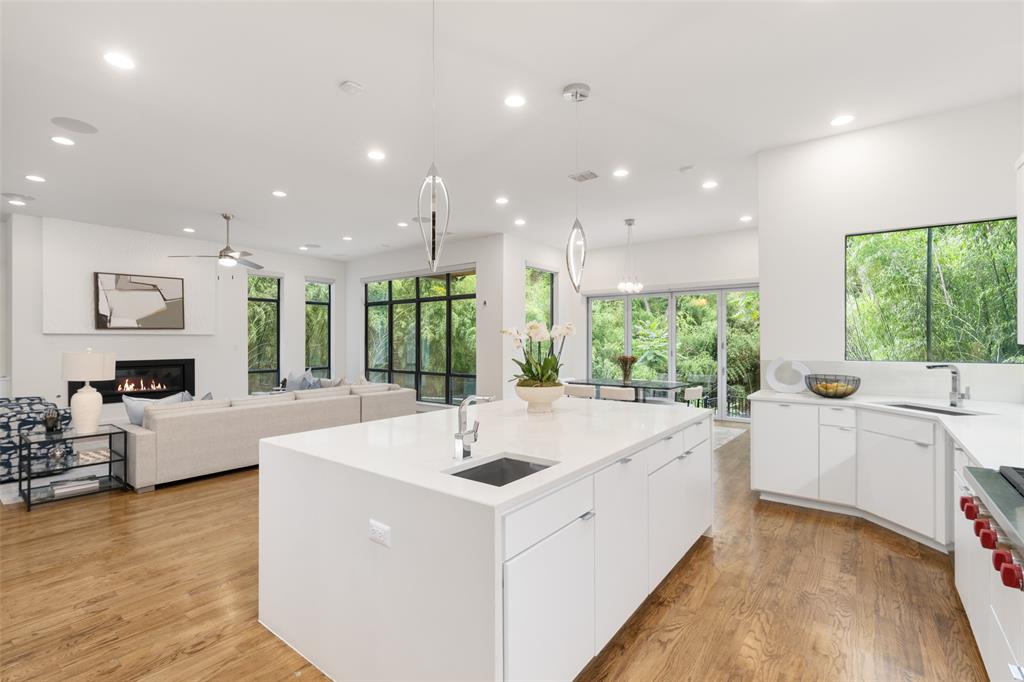 LAKEWAY 2 REV - Residential