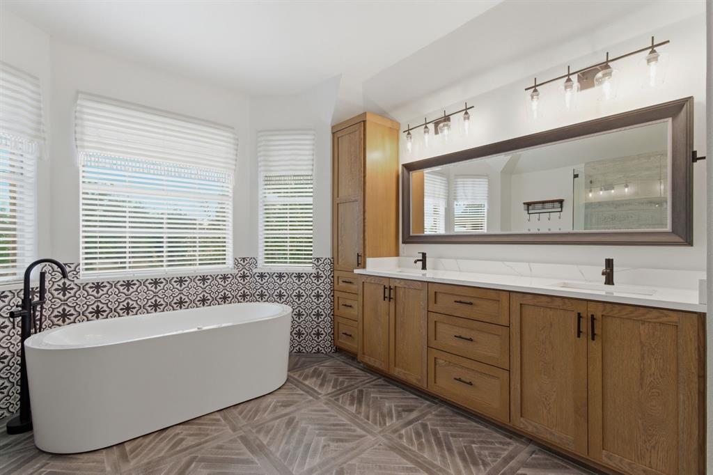 Kings Corner Estate - Residential