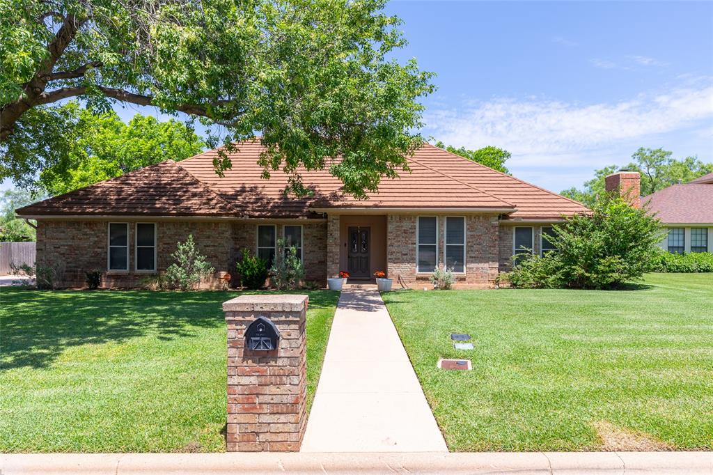 LYTLE ESTATES - Residential