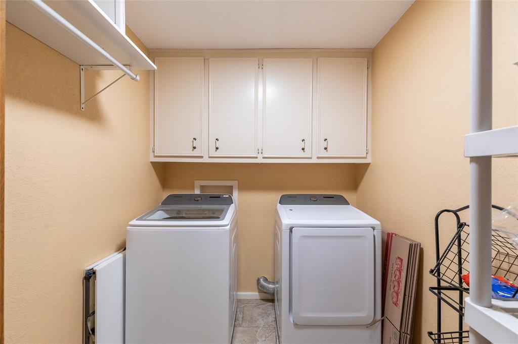 LYTLE ESTATES - Residential