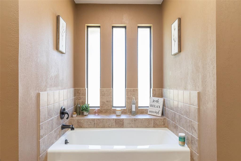 LYTLE ESTATES - Residential