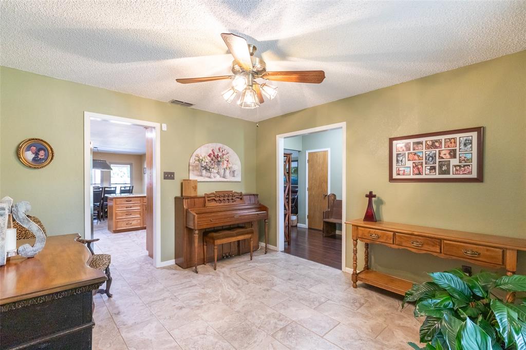 LYTLE ESTATES - Residential