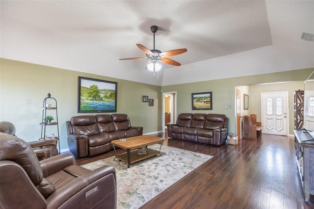 LYTLE ESTATES - Residential