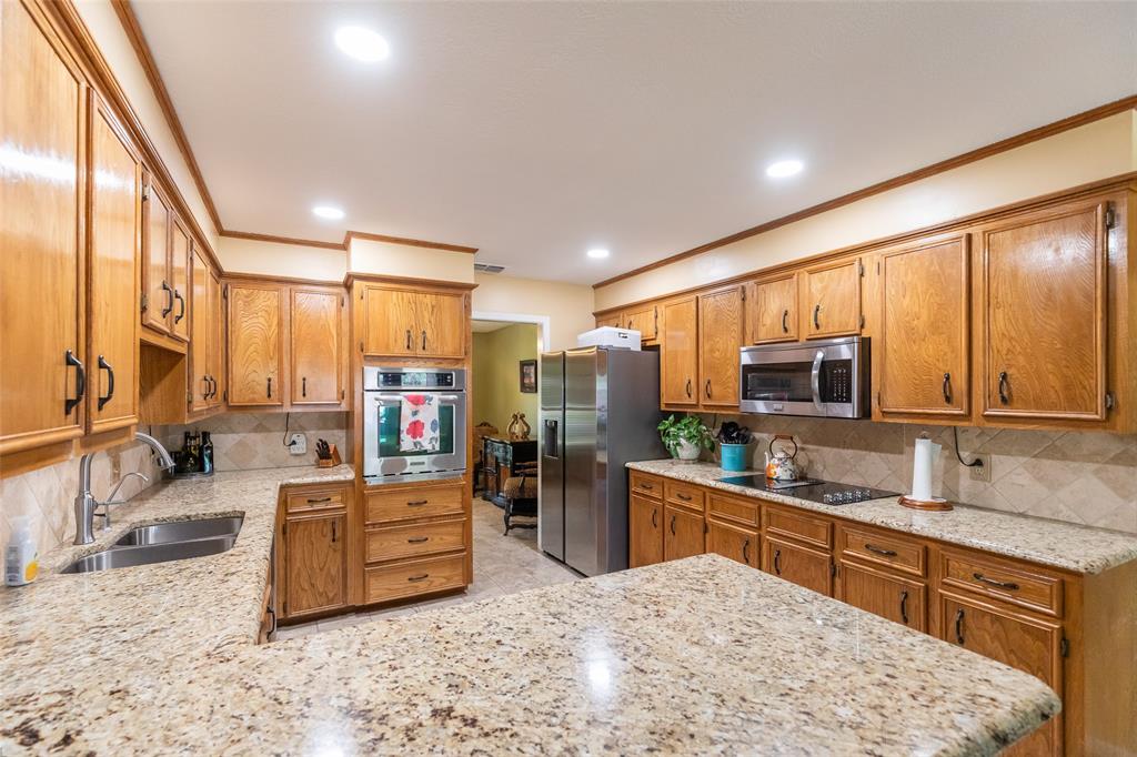 LYTLE ESTATES - Residential