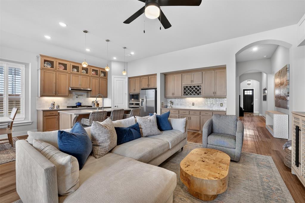 Trinity Falls - Residential