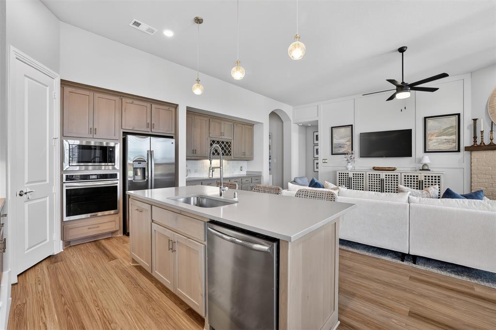 Trinity Falls - Residential