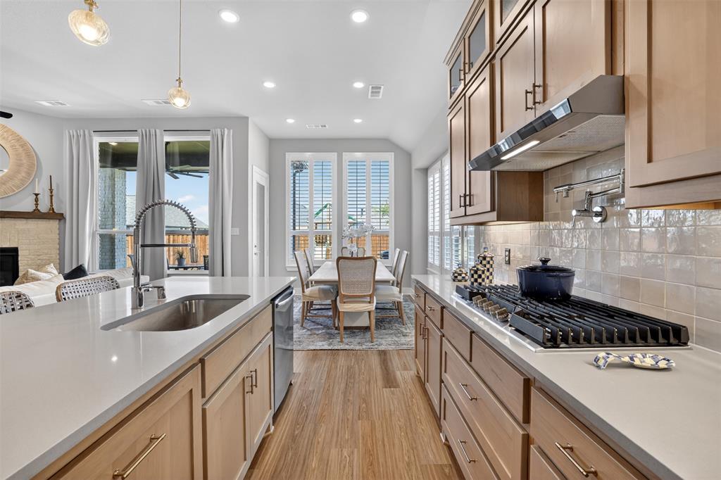 Trinity Falls - Residential