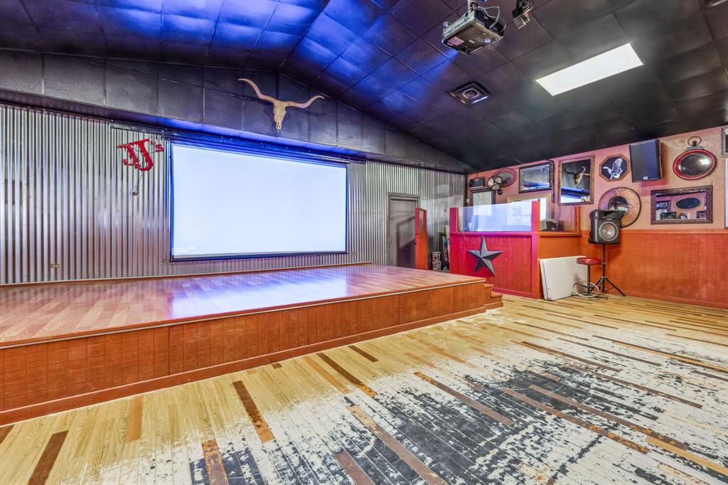 0 - Commercial Sale
