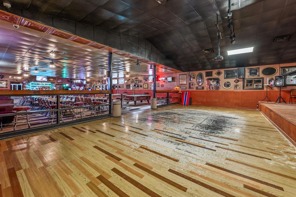 0 - Commercial Sale