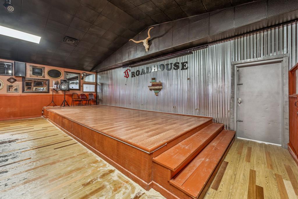 0 - Commercial Sale