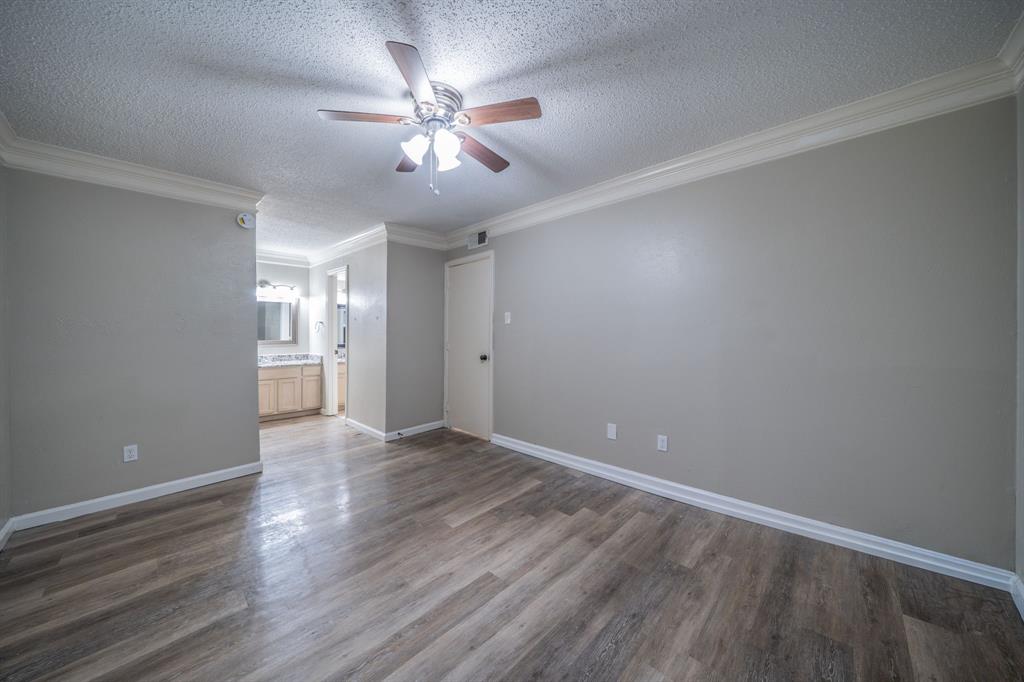 Meadowcreek Village Rev - Residential