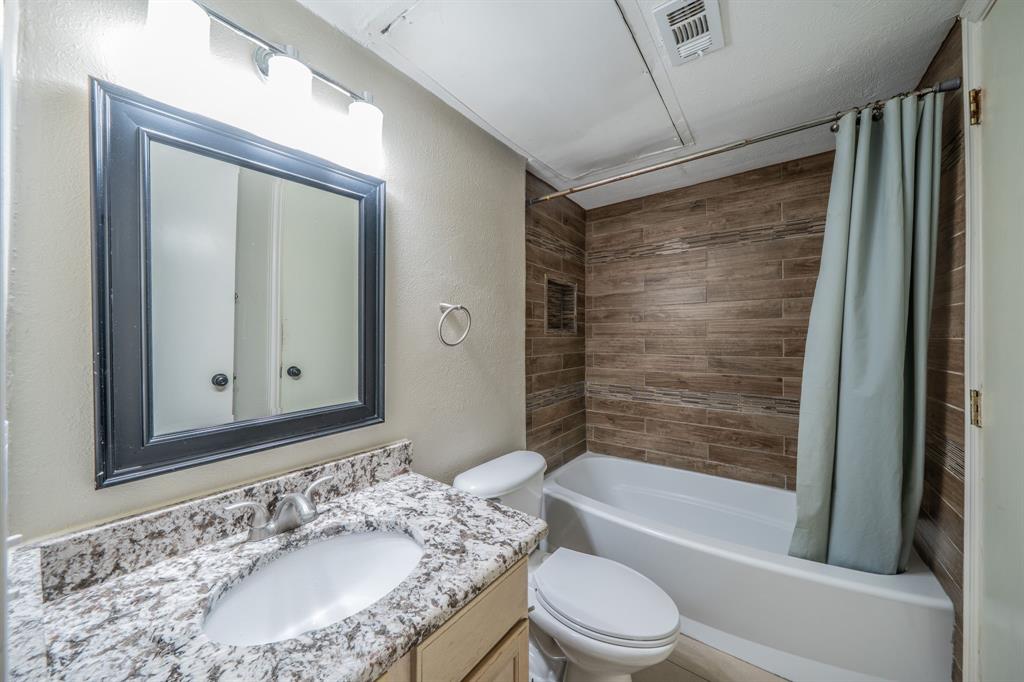 Meadowcreek Village Rev - Residential