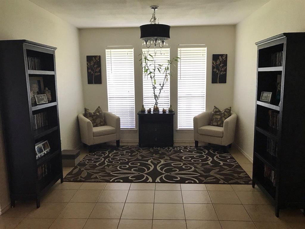 Regency Park 2 - Residential Lease