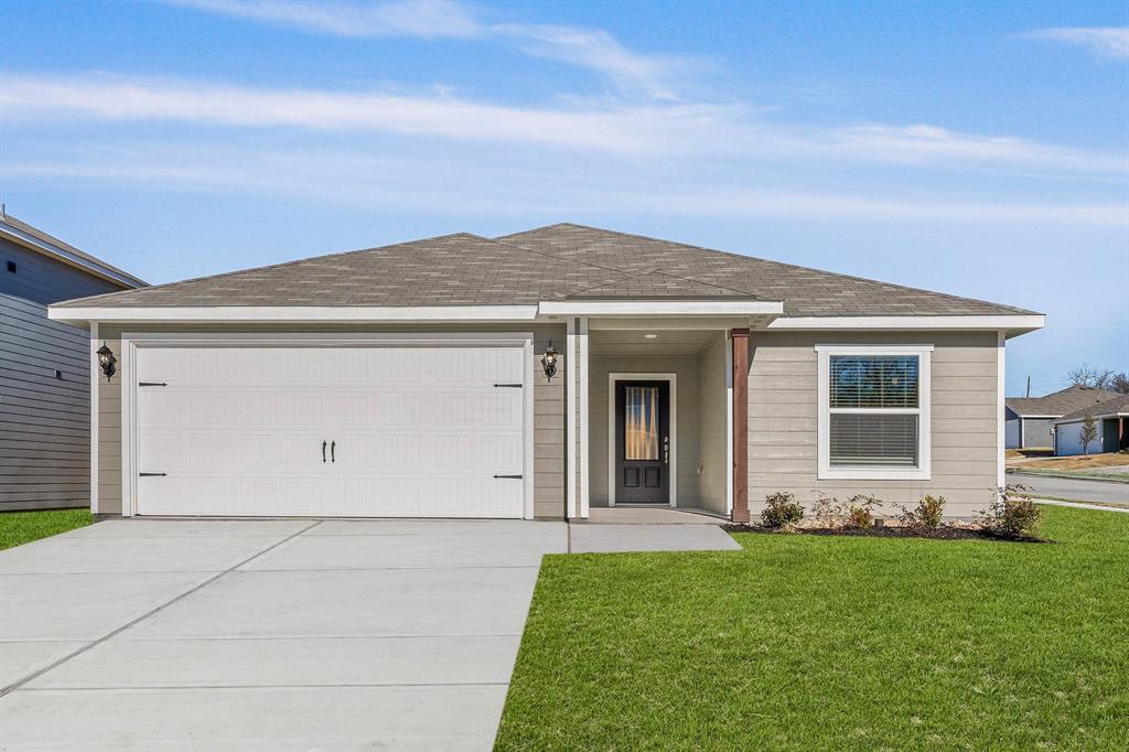 Blanco – 1 story, 3-bed, 2-bath, 1,316 sqft! The one-story Blanco plan has three bedrooms, two baths, a huge family room and an open-concept layout. In the kitchen, enjoy spacious granite countertops, a large center island, beautiful wood cabinets and energy-efficient, Whirlpool® appliances. Whether you are cooking weeknight for your family or Thanksgiving dinner for friends, the kitchen of the Blanco is ready for it! Other upgrades around this wonderful home include a programmable thermostat, a Wi-Fi-enabled garage door opener and much more! These upgrades come at no extra cost to you and further complement the design of this new construction home. The Blanco plan offers plenty of space for your family, all conveniently located on one story. Enjoy the convenience of single-story living, while still having the space for your family to grow and create memories.