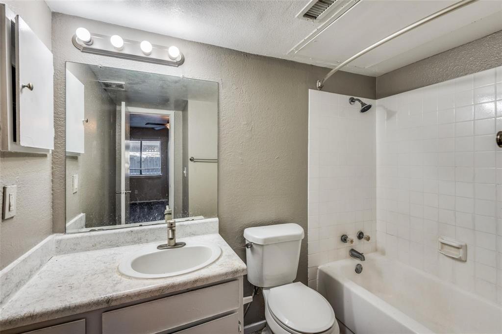 Parkside Condominiums - Residential