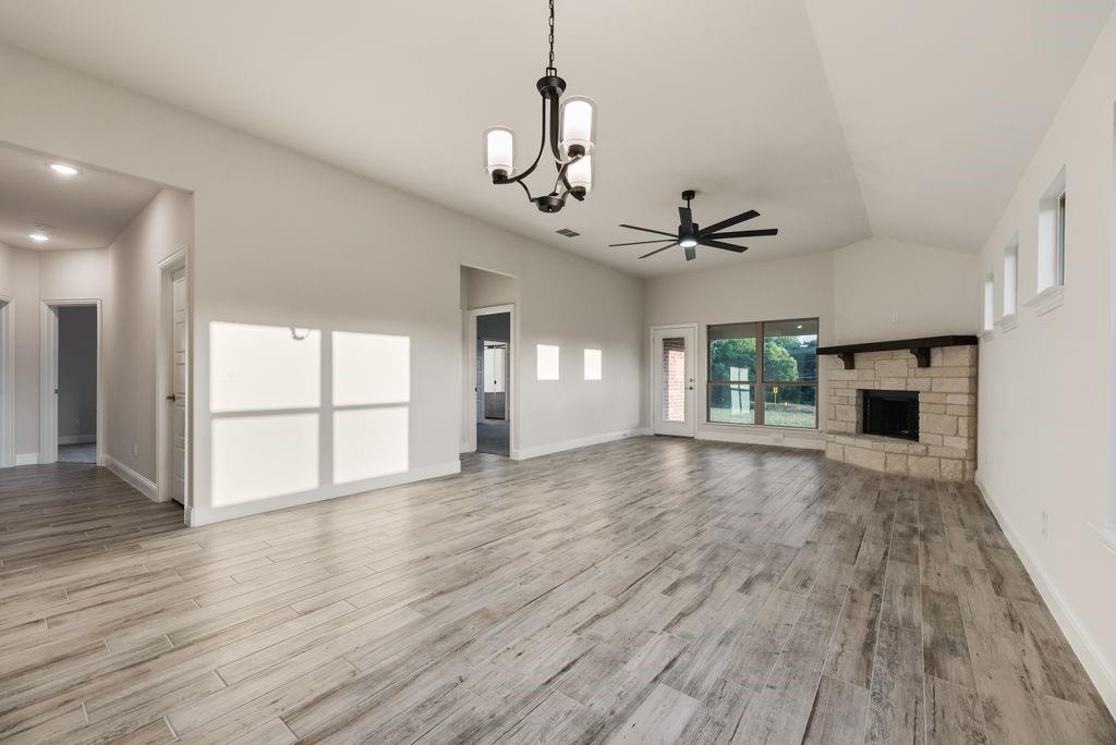 Regatta Oaks Ph I - Residential