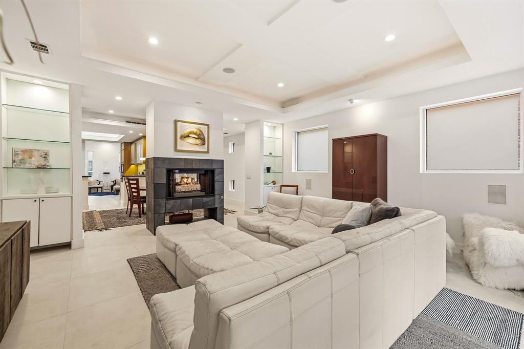 Bowser Metro - Residential