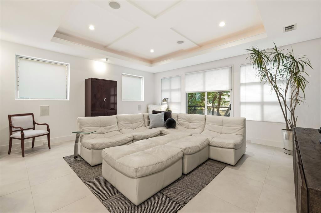 Bowser Metro - Residential