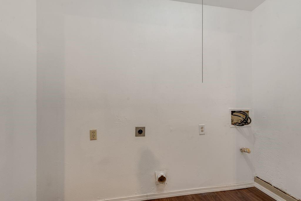 A M Moore - Residential