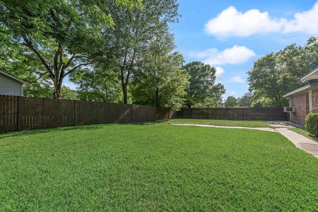 A M Moore - Residential