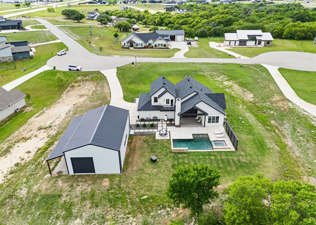 Estate Of Bison Creek - Residential