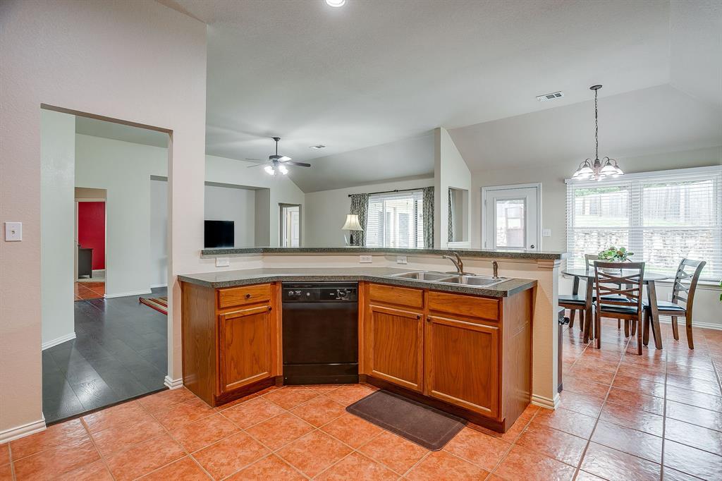 Mountain Valley Lake Tr - Residential