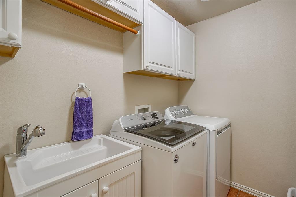 Mountain Valley Lake Tr - Residential