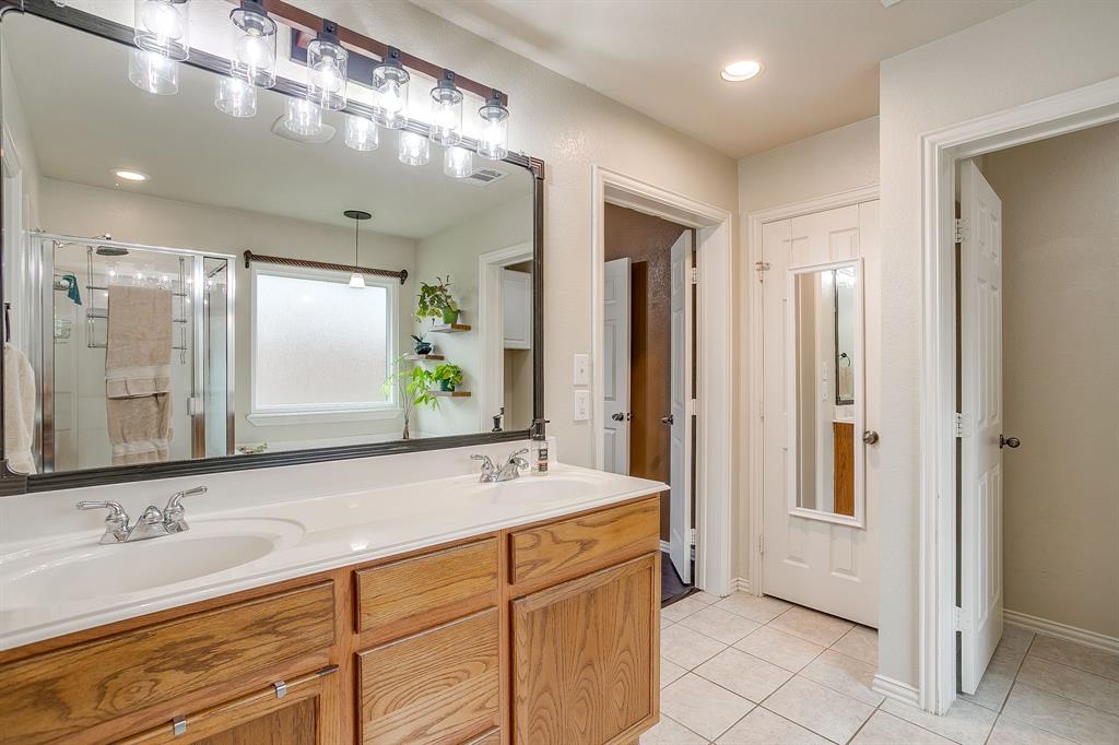 Mountain Valley Lake Tr - Residential