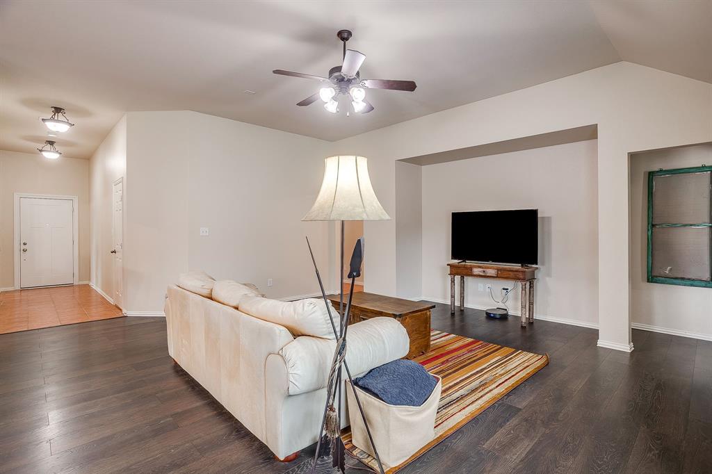 Mountain Valley Lake Tr - Residential