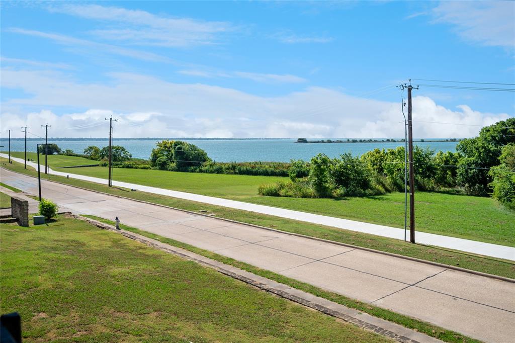 Lake Point Condos - Residential
