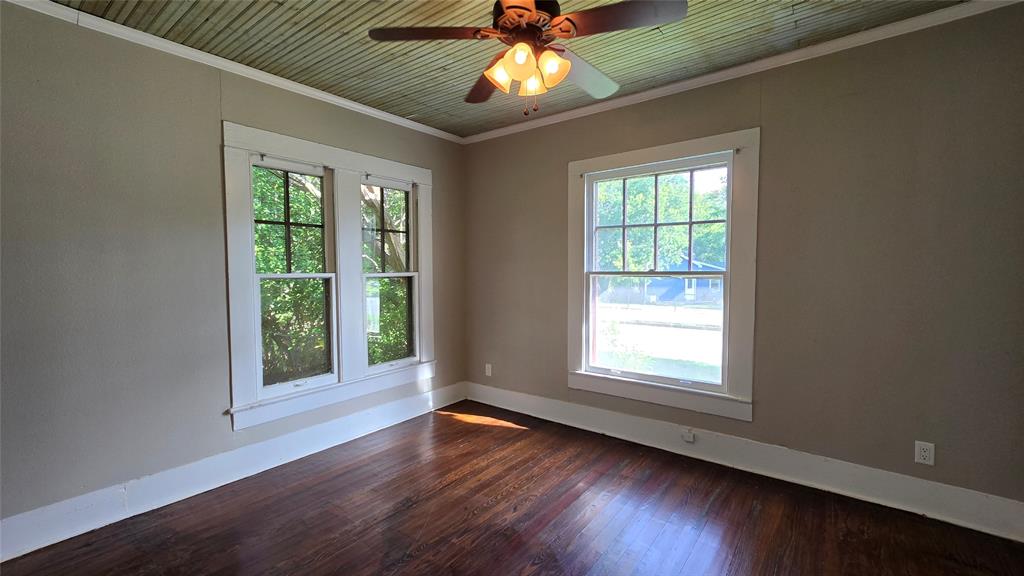 Town - Waxahachie - Residential