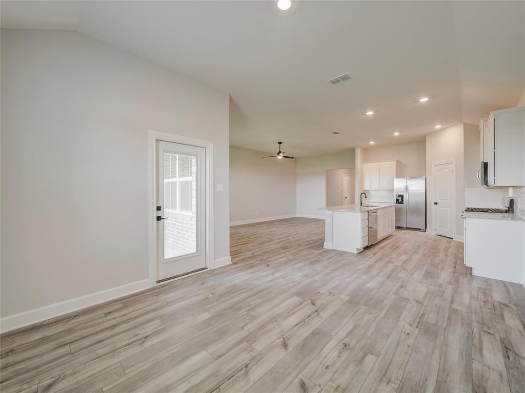 Shadowbend Phase 2 - Residential Lease