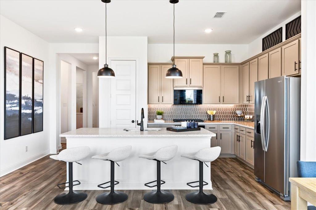 Country Hollow - Residential