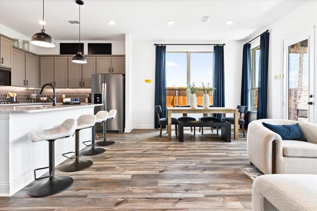 Country Hollow - Residential