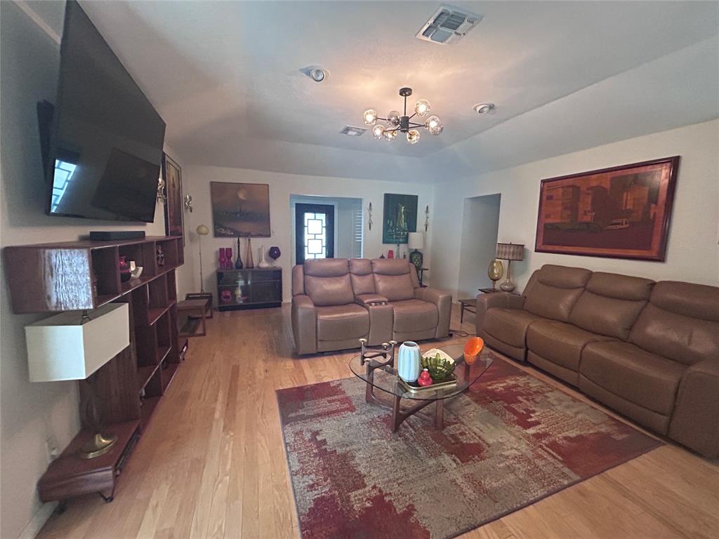 Decordova Bend Estate - Residential