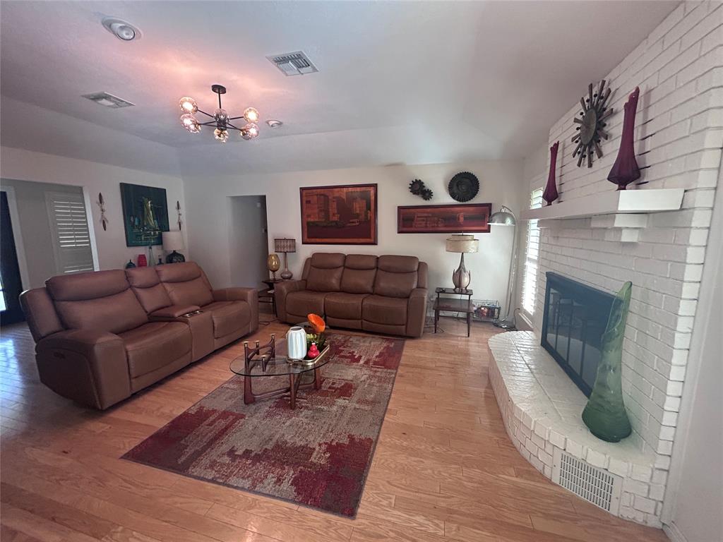 Decordova Bend Estate - Residential