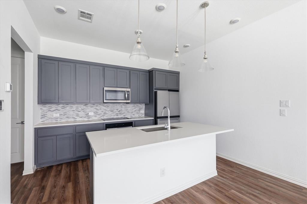 Tenison Vlg-Buckner Terrace - Residential