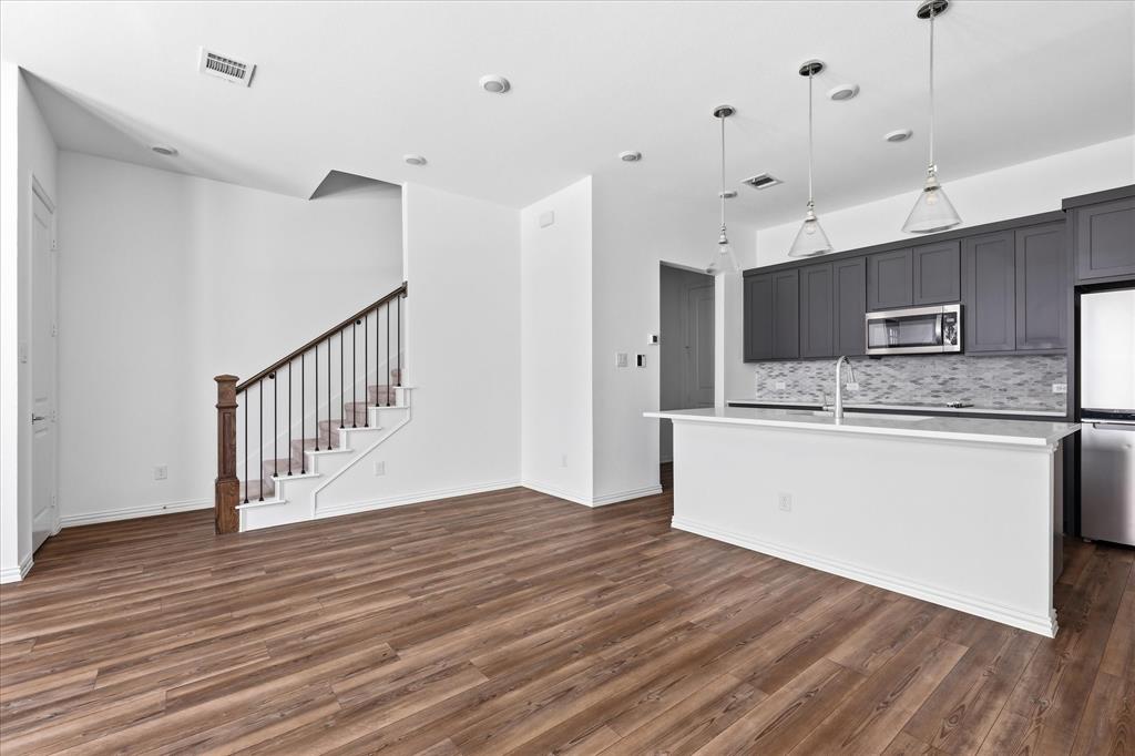 Tenison Vlg-Buckner Terrace - Residential