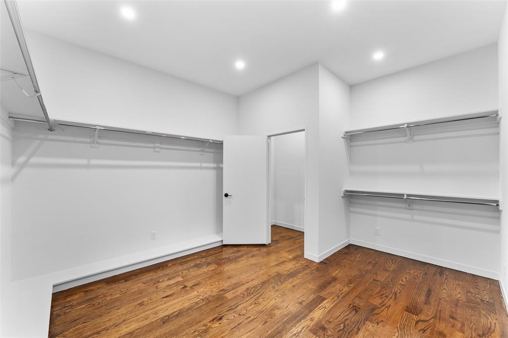 Bronx Park - Residential