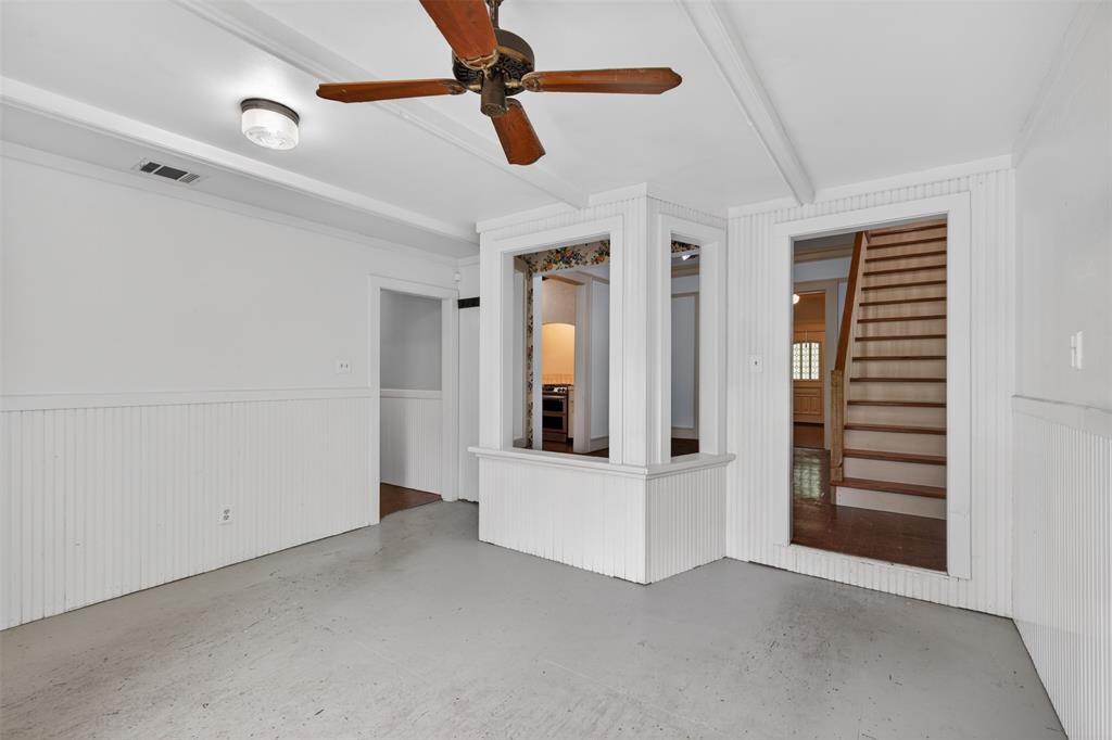James O Black Partition - Residential