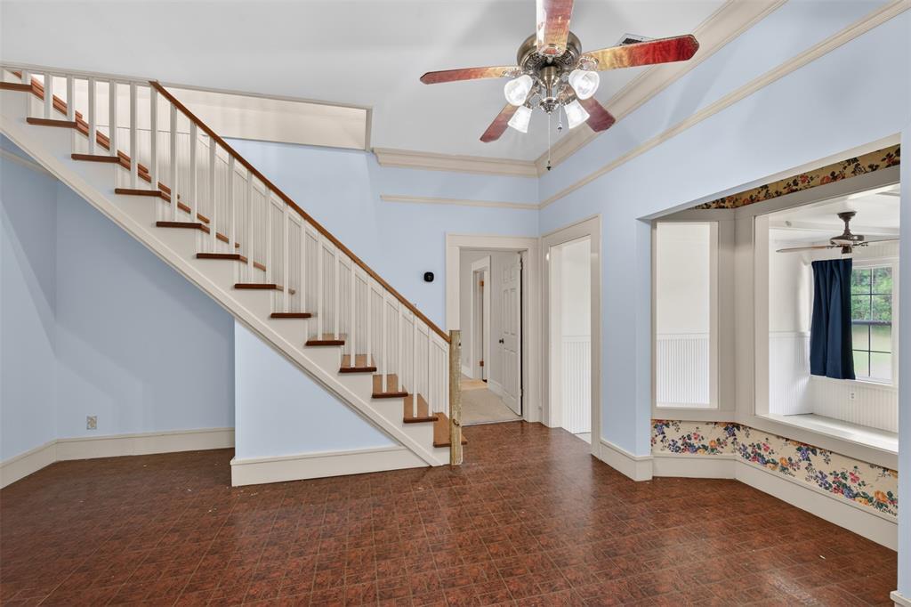 James O Black Partition - Residential