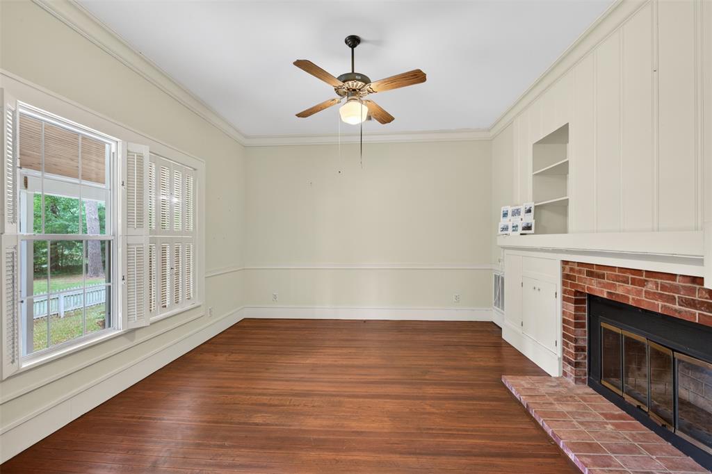 James O Black Partition - Residential