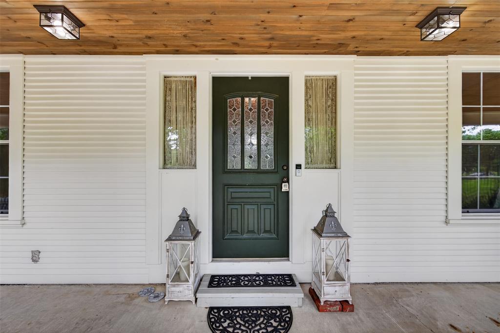 James O Black Partition - Residential