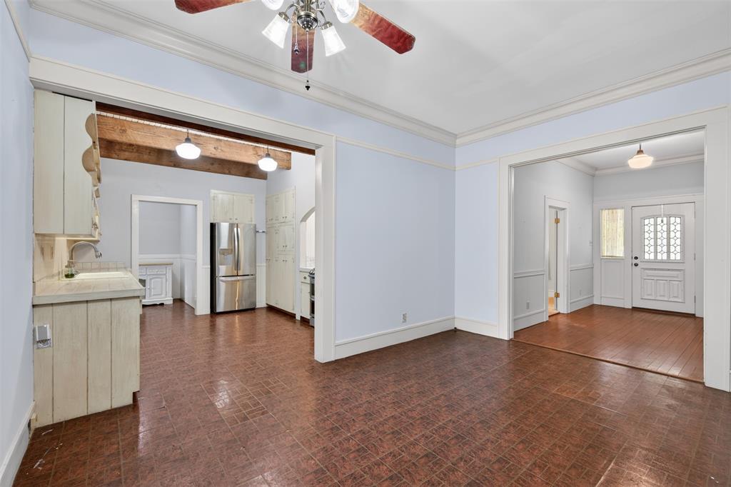 James O Black Partition - Residential