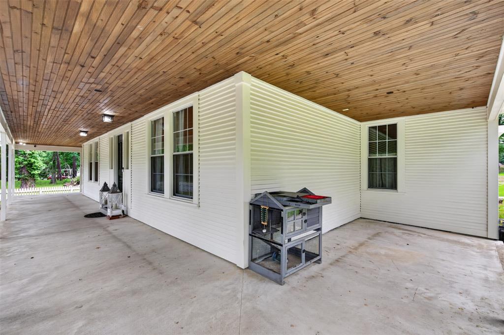 James O Black Partition - Residential