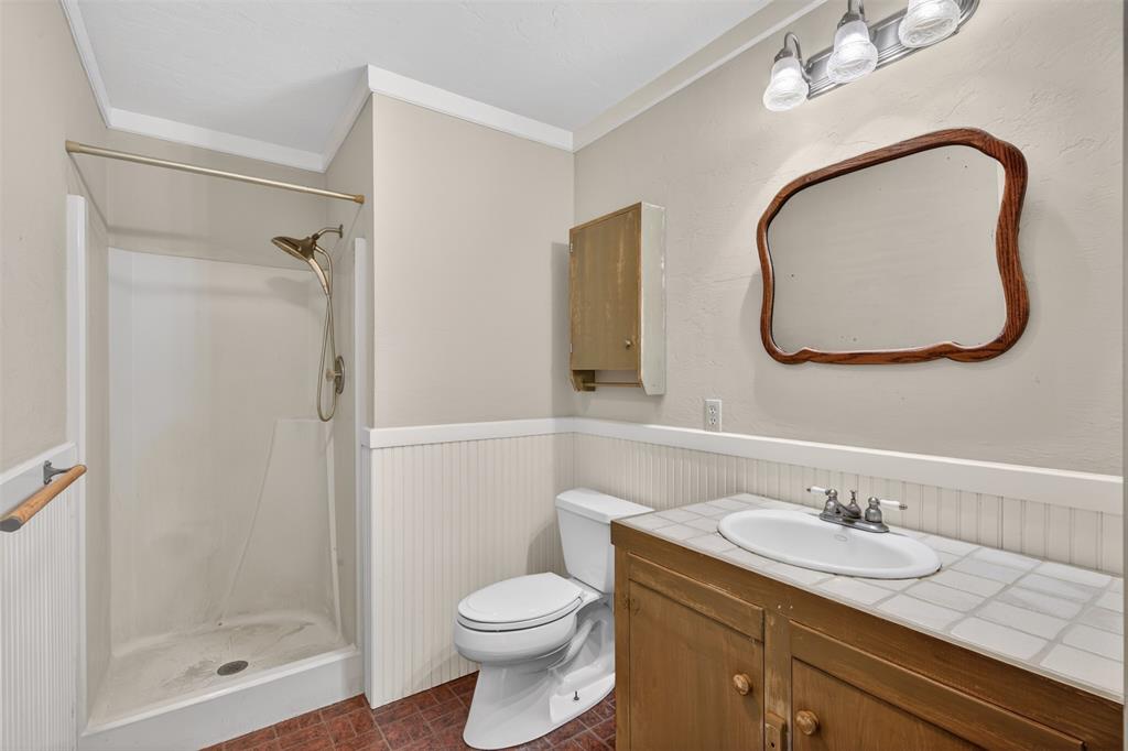 James O Black Partition - Residential