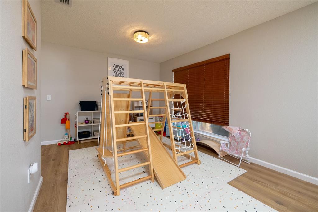 Thousand Oaks Ph II - Residential