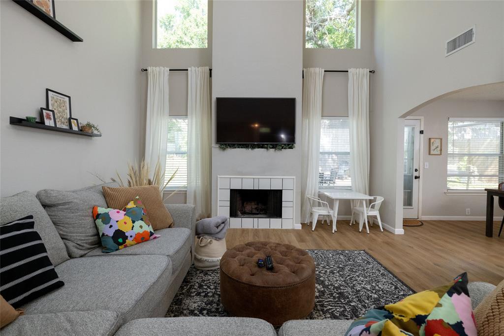 Thousand Oaks Ph II - Residential