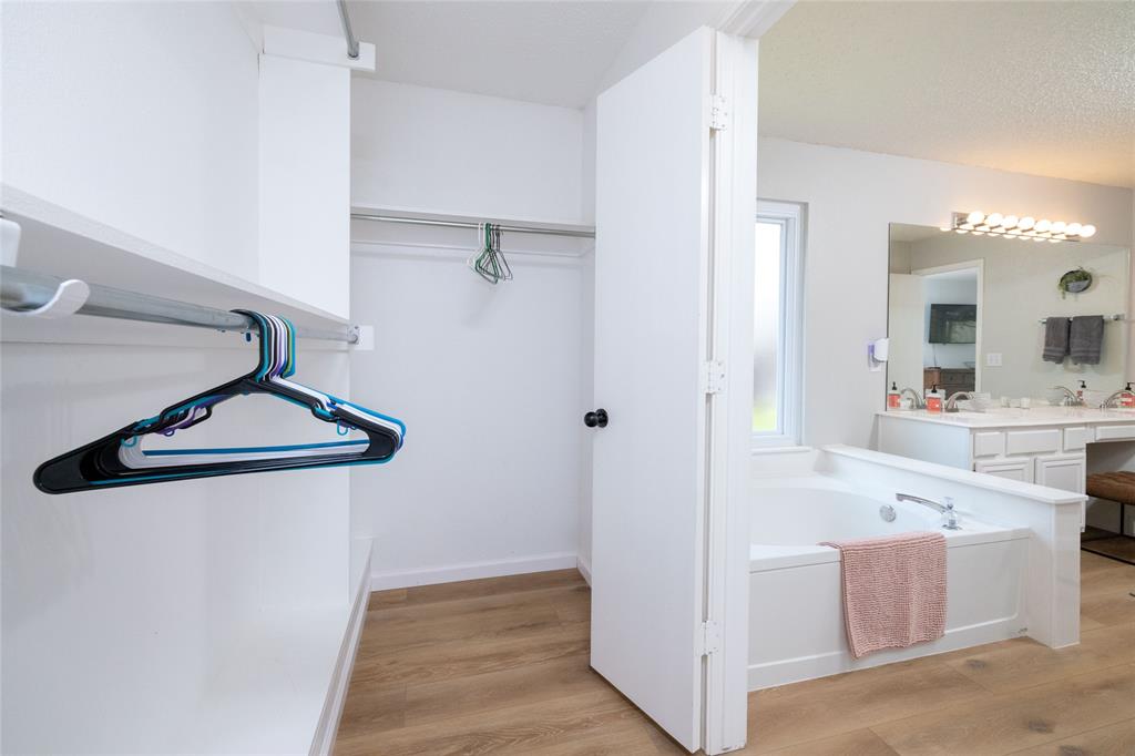 Thousand Oaks Ph II - Residential