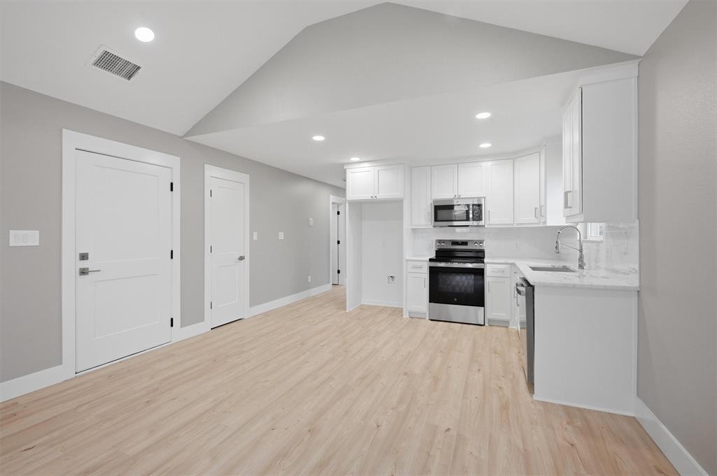 ELEANOR'S 1ST ADDITION - Residential Income